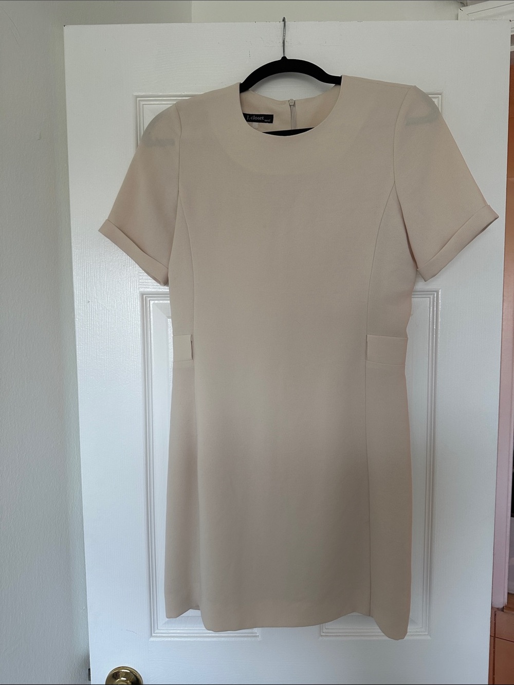 Minimalist Short-Sleeve Dress in Beige